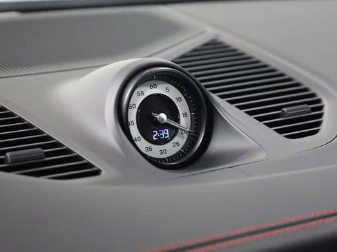 New 2025 Porsche Cayenne GTS image 18