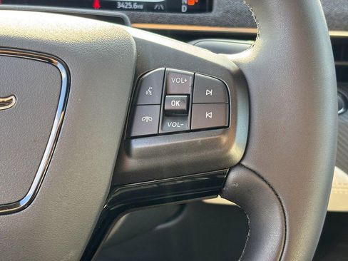 Used 2025 Ford Mustang Mach-E Premium image 20