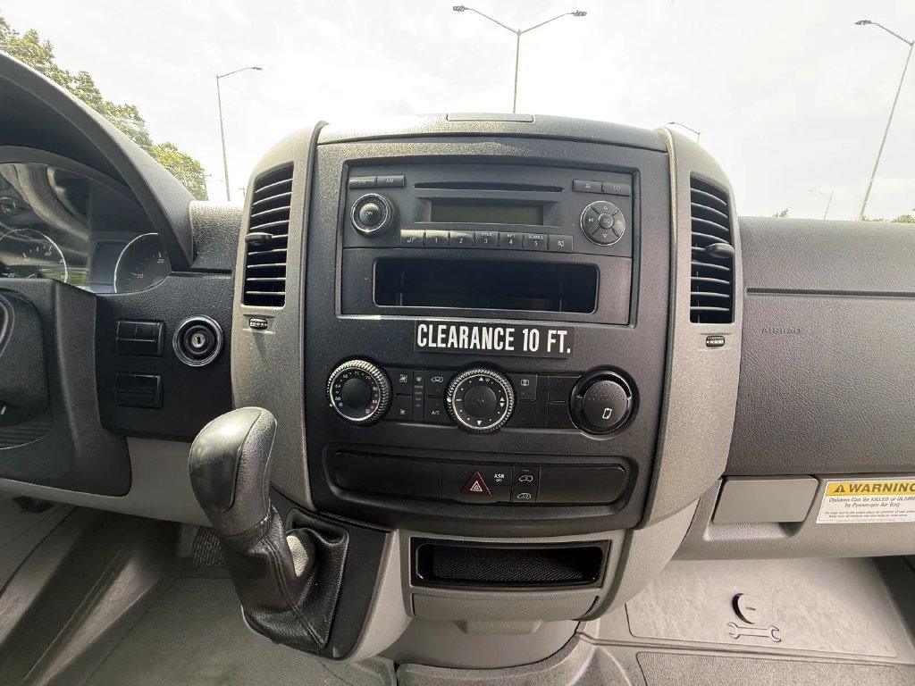 Used 2011 Mercedes-Benz Sprinter 2500 image 8