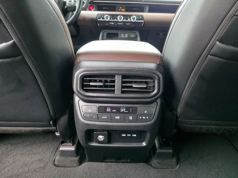 Certified 2024 Honda Pilot Elite image 21