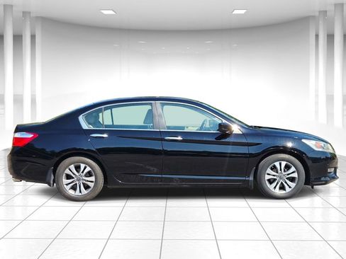 Used 2014 Honda Accord LX image 2