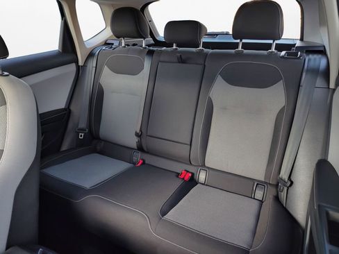 Used 2024 Volkswagen Taos S image 21