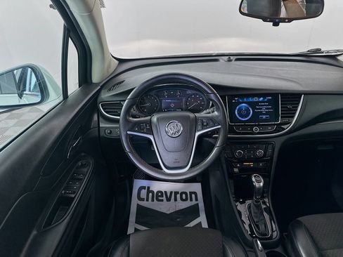 Used 2021 Buick Encore Preferred FWD image 22