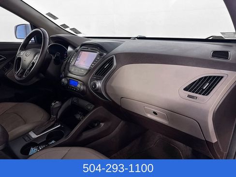 Used 2015 Hyundai Tucson Limited w/ Option Group 03 FWD image 31