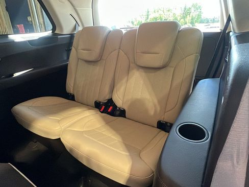 Used 2019 Mercedes-Benz GLS 450 4MATIC image 17