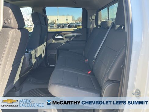 New 2026 Chevrolet Silverado 1500 LT w/ Z71 Off-Road Package image 18