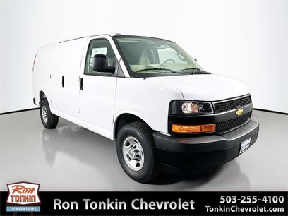 New 2026 Chevrolet Express 3500