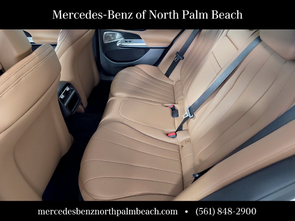 New 2027 Mercedes-Benz E 450 4MATIC Sedan image 12