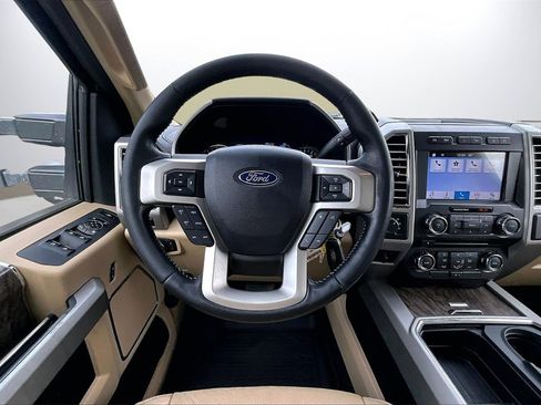 Used 2017 Ford F350 Lariat w/ Tow Technology Bundle image 10