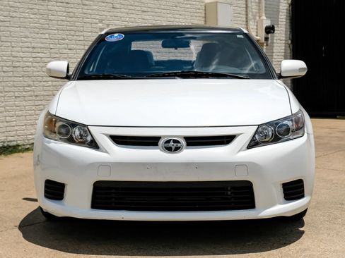 Used 2012 Scion tC FWD image 5