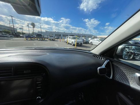 Used 2025 Kia Soul LX w/ LX Technology Package image 40