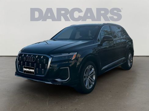 Used 2025 Audi Q7 3.0T Premium Plus AWD/4WD image 3
