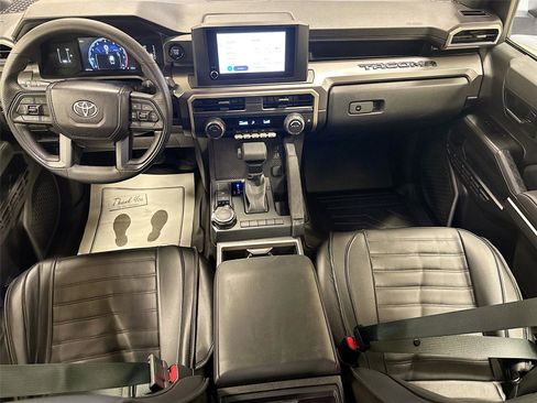 Used 2024 Toyota Tacoma SR5 image 20