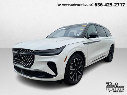 Certified 2024 Lincoln Nautilus Reserve image 1