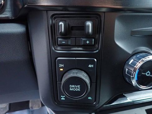 Certified 2025 Ford F350 Lariat w/ Lariat Ultimate Package image 24