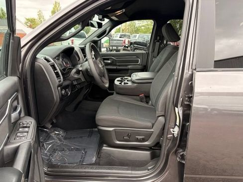 Used 2026 RAM 2500 Big Horn AWD/4WD image 4
