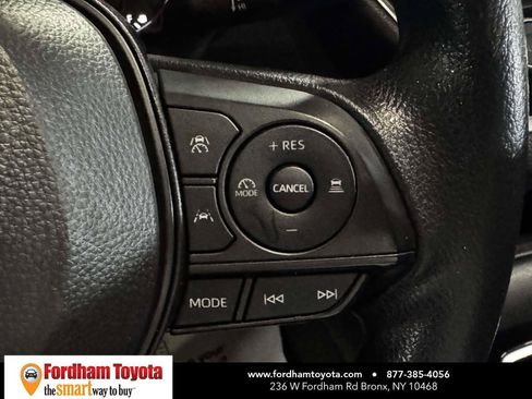 Used 2024 Toyota Corolla LE FWD image 20