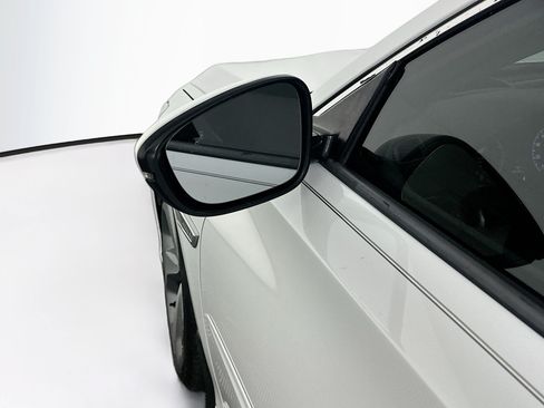Used 2019 Honda Accord Touring image 16