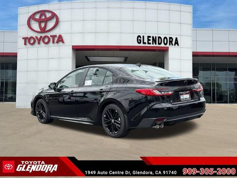 New 2026 Toyota Camry SE FWD image 7