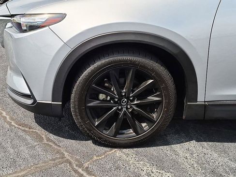 Used 2023 MAZDA CX-9 Touring Plus AWD/4WD image 10