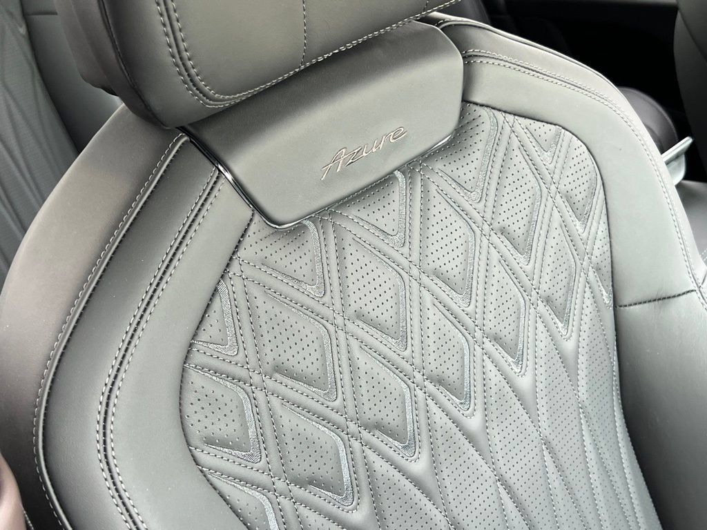 Used 2026 Bentley Flying Spur Azure AWD/4WD image 39