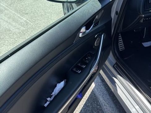 Used 2019 Kia Stinger GT1 RWD image 10