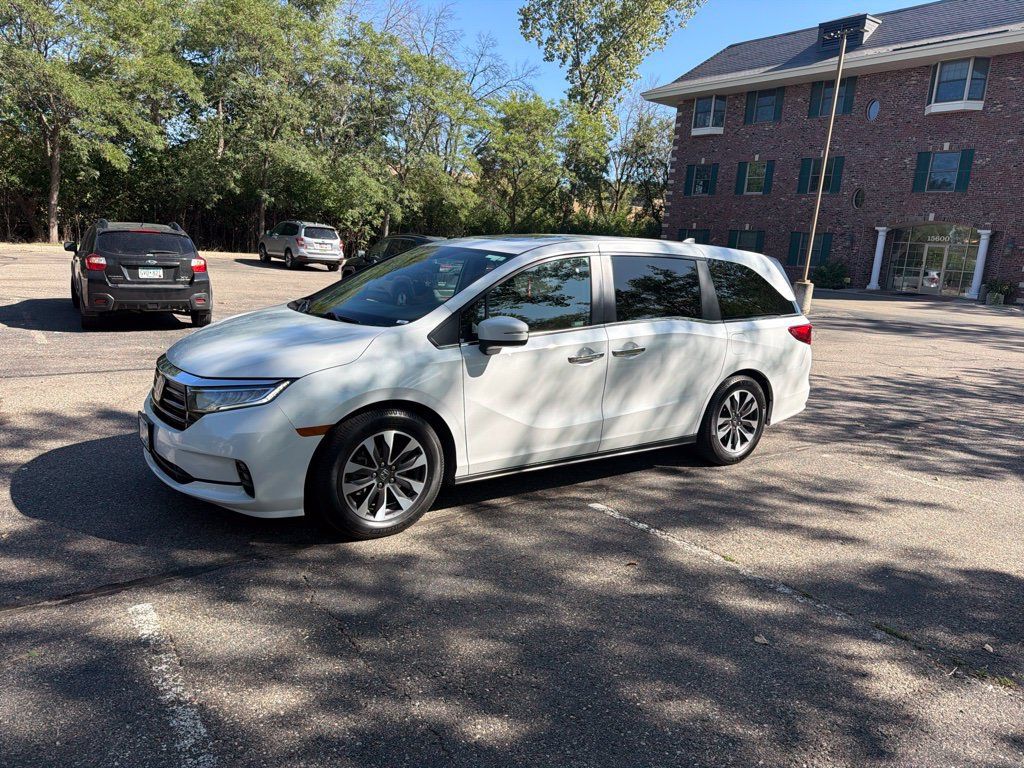 Used 2021 Honda Odyssey EX-L image 3