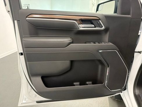 New 2026 Chevrolet Silverado 1500 LT Trail Boss w/ Protection Package AWD/4WD image 11