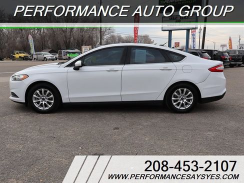 Used 2015 Ford Fusion S image 19