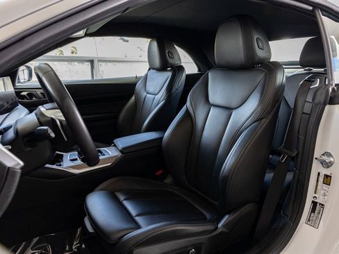 Used 2025 BMW 430i Convertible image 18