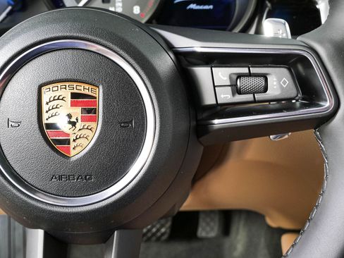 New 2026 Porsche Macan AWD/4WD image 12