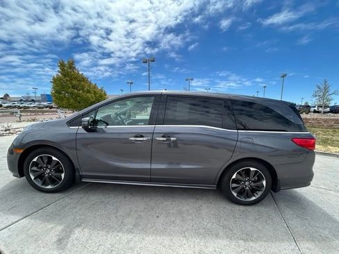 Used 2022 Honda Odyssey Elite image 7