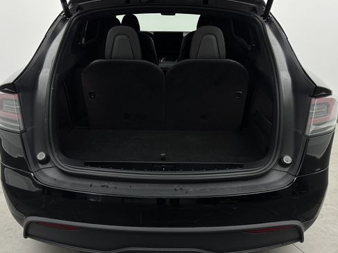 Used 2023 Tesla Model X AWD/4WD image 38
