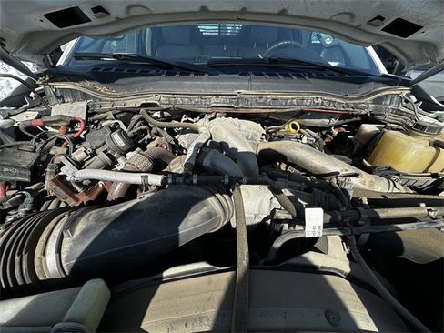 Certified 2020 Ford F550 4x4 Regular Cab Super Duty image 27