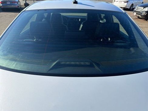 Used 2017 Volkswagen Jetta GLI image 25