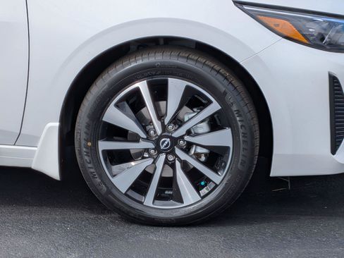 New 2025 Nissan Sentra SV w/ SV Premium Package image 10