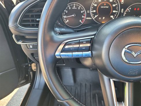 Used 2023 MAZDA MAZDA3 s image 23