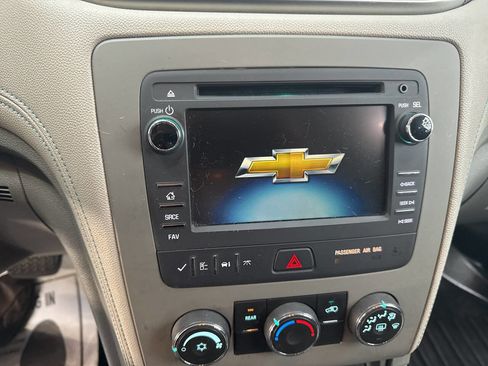 Used 2013 Chevrolet Traverse LS image 11