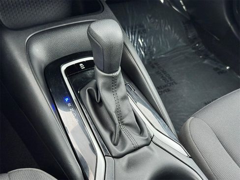 Certified 2024 Toyota Corolla LE image 25