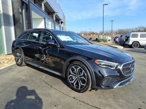 New 2026 Mercedes-Benz E 450 4MATIC All-Terrain Wagon image 8