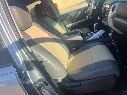 Used 2016 Toyota Tundra SR5 w/ SR5 Upgrade Package RWD image 7