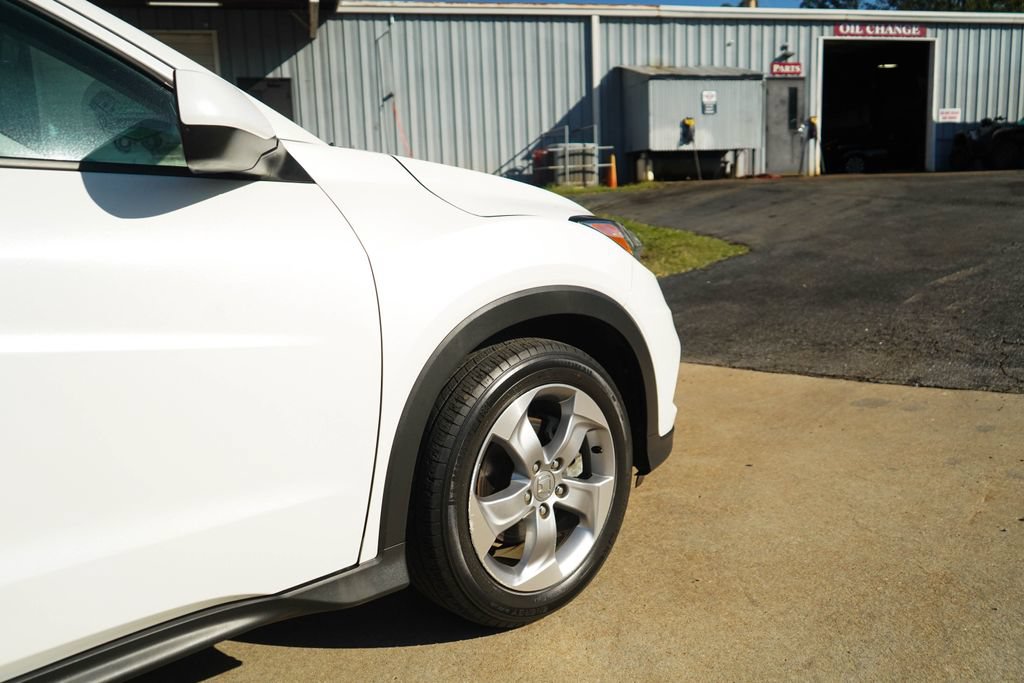 Used 2021 Honda HR-V LX image 18