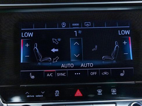 Used 2025 Audi A6 3.0T Premium w/ Convenience Package image 49