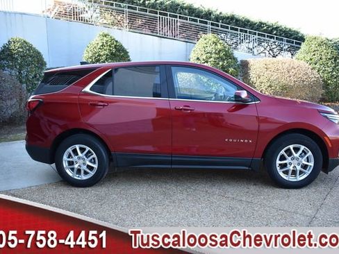 Used 2023 Chevrolet Equinox LT image 11