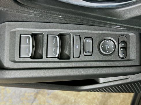 Used 2025 Honda Accord LX image 15