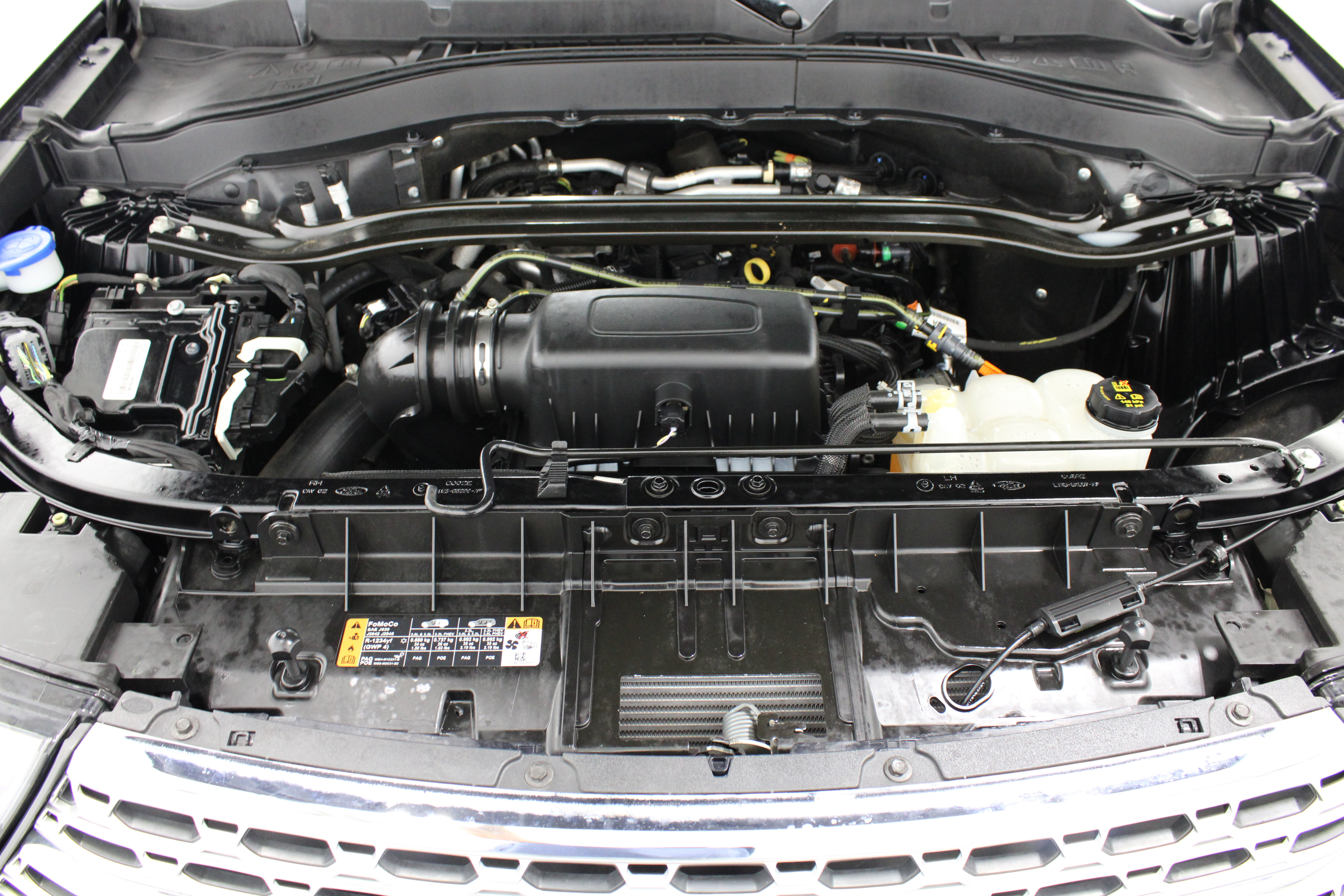 Used 2021 Ford Explorer Limited w/ Equipment Group 301A RWD image 42