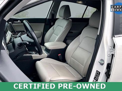 Certified 2022 Kia Sportage EX w/ EX Technology Package image 24