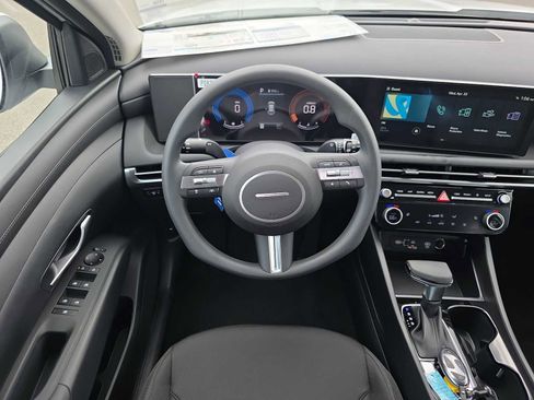 New 2026 Hyundai Tucson SEL image 12