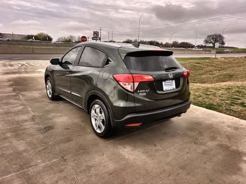 Certified 2017 Honda HR-V EX-L image 5