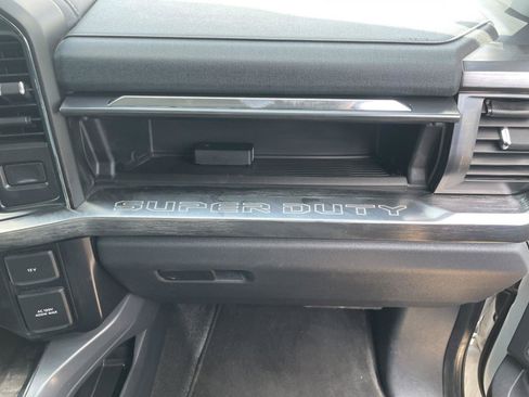 Used 2024 Ford F250 Lariat w/ FX4 Off-Road Package AWD/4WD image 40